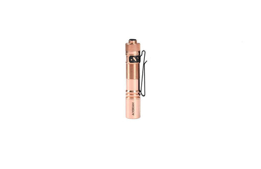 An Acebeam Pokelit AA CU, a rose gold pen, on a white background.
Product Name: Acebeam Pokelit AA CU