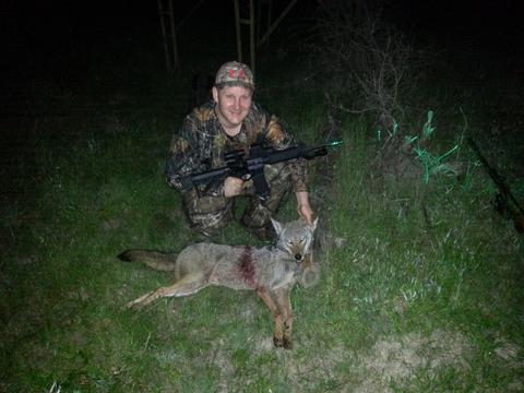 Successful Coyote Hunt using our predator lights!